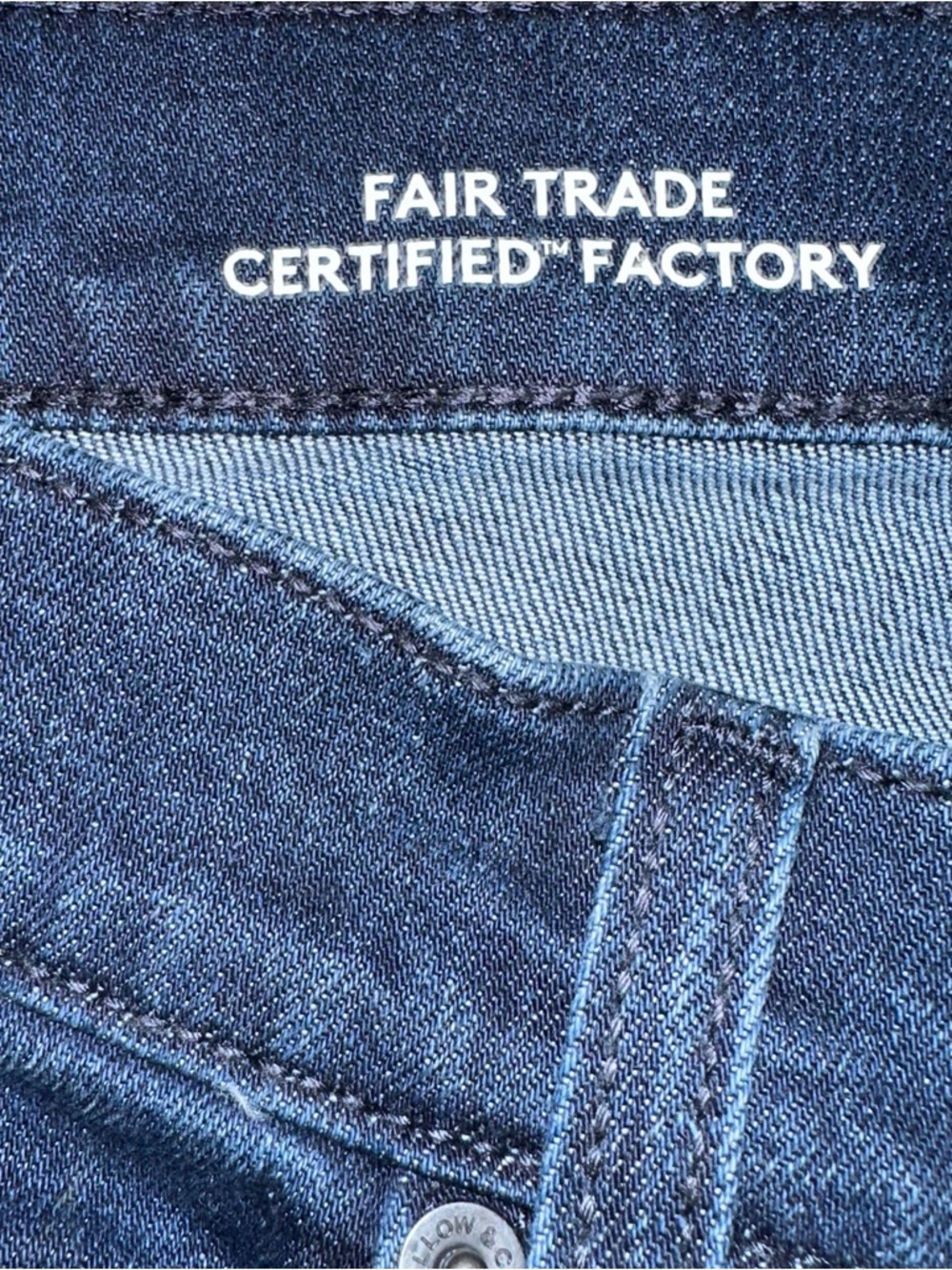 Men’s Lot of Two 34 x 32 Denim Jeans Signature Levi Strauss Goodfellow - Picture 10 of 12